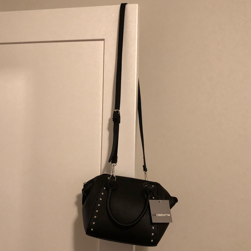 Liz Claiborne Black Pearl Crossbody Bag ❤️